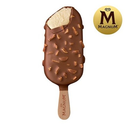 Magnum Almond (20x120 ml)